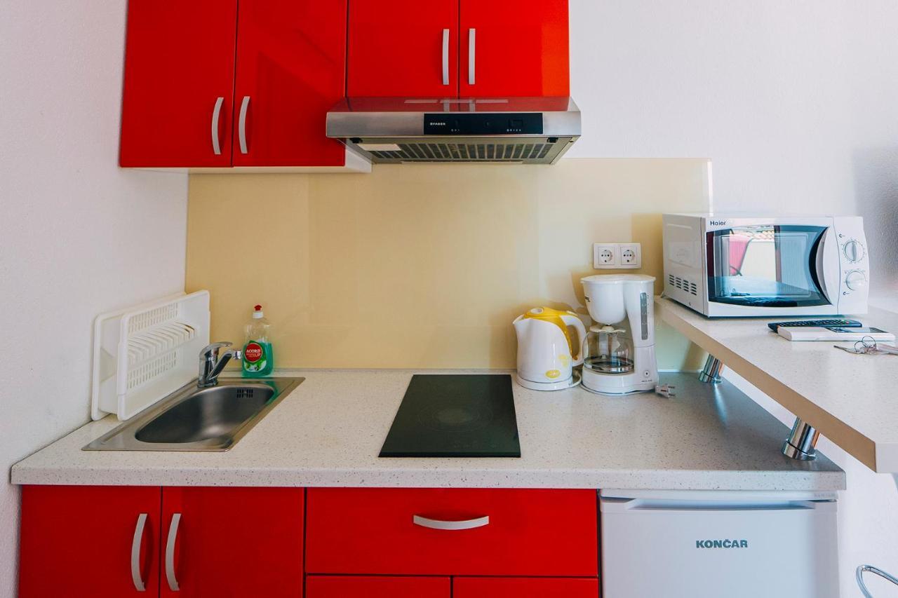 Apartments Luxur Center 바스카보다 외부 사진