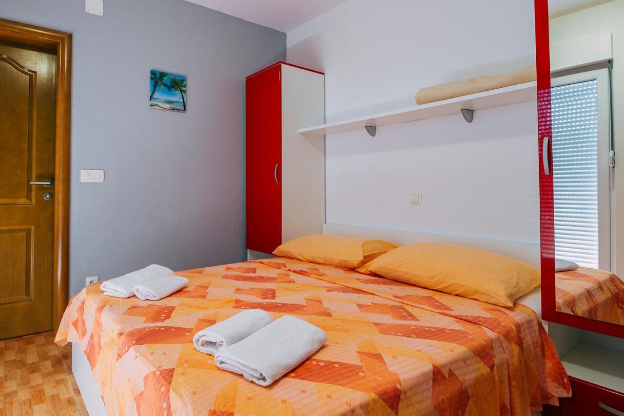 Apartments Luxur Center 바스카보다 외부 사진
